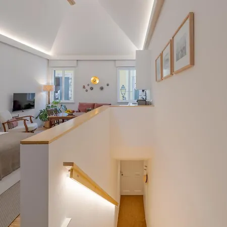 Apartment Studio 118 *